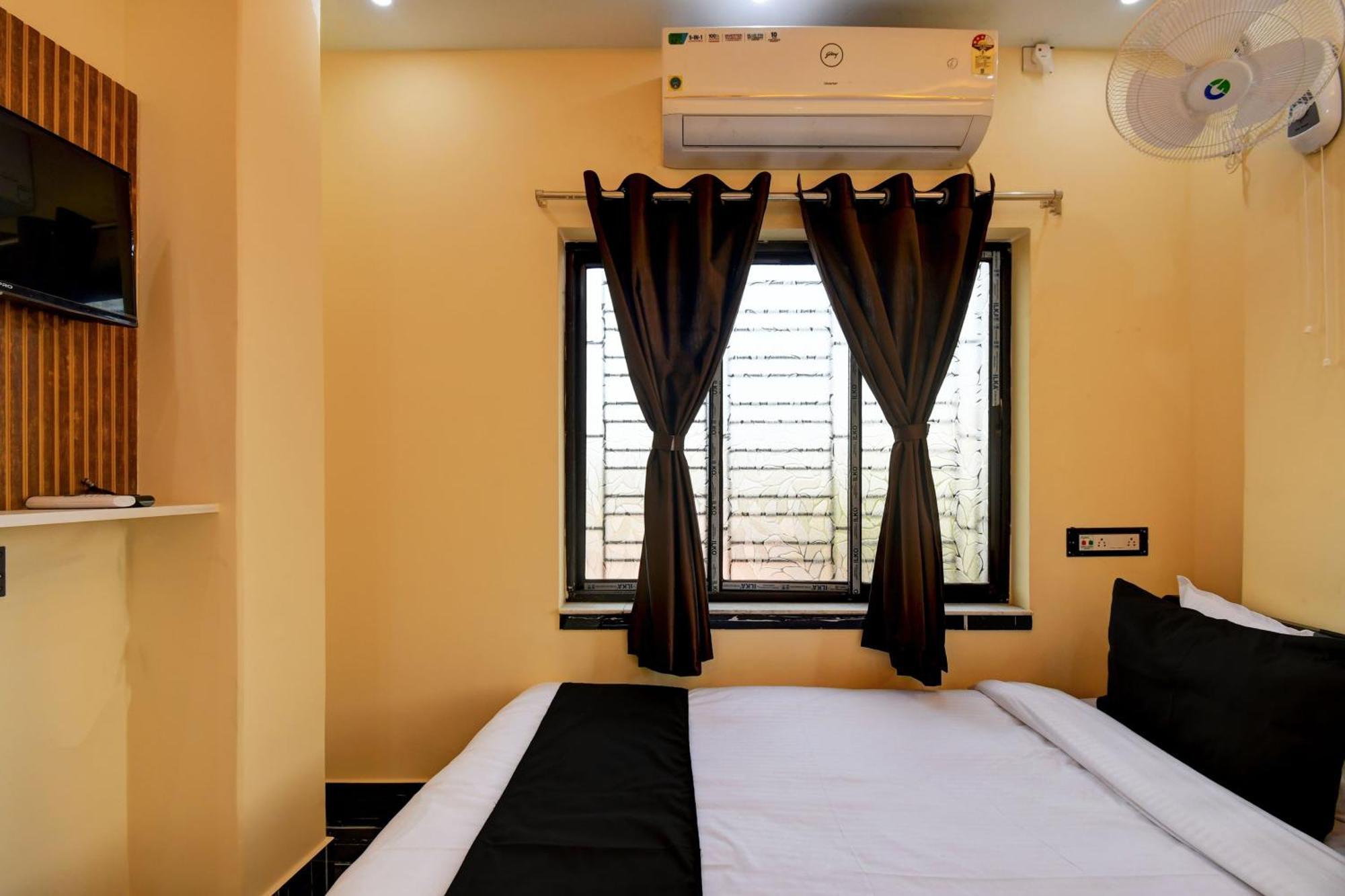 Hotel O Chilli Pepper Hotel And Restaurant Calcutta Buitenkant foto
